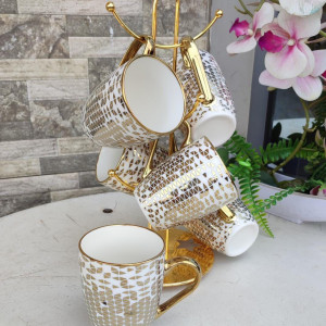 Classy Mugs with gold deco